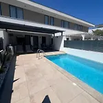 With Private Pool トロギール